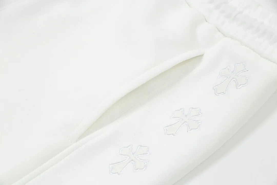 P210 Chrome Hearts 2024 early autumn new style Retro street style Customized leather stamp Imported Tajima machine high-density embroidered letter logo Made of high-gram heavyweight Chinese cotton fabric Couple style Casual trousers Color: White Size: XS-L